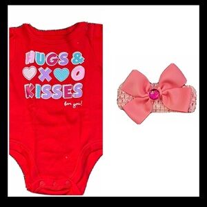 Valentine’s Day Baby Girls Hugs & Kisses Bodysuit + Matching Bow 6-9 Months.